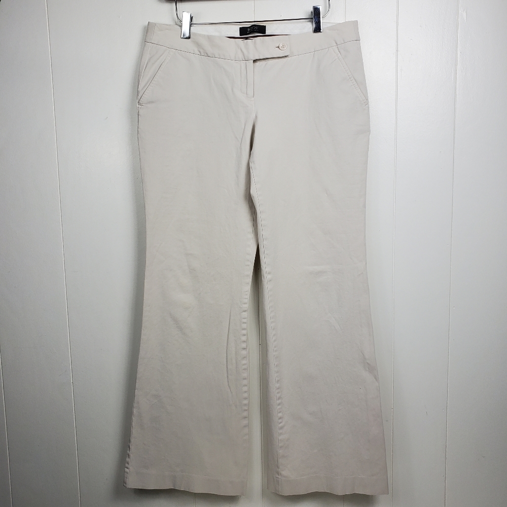 Body by Victoria flare khaki jeans size 10